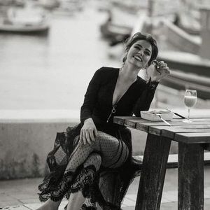 Meet your Posher, Carmen